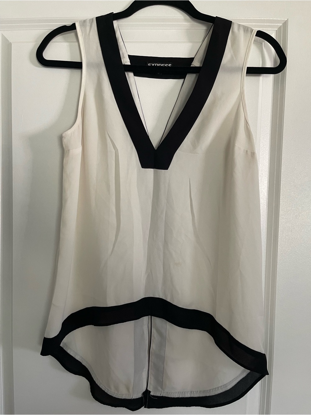 Express Ivory Sleeveless V-Neck Top with Black Trim